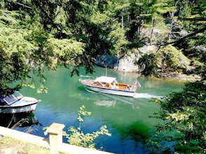 1000 Islands Scenic tours in Wellesley Island