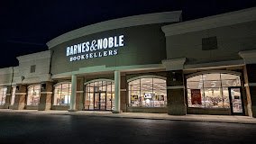 Barnes & Noble Clay, NY