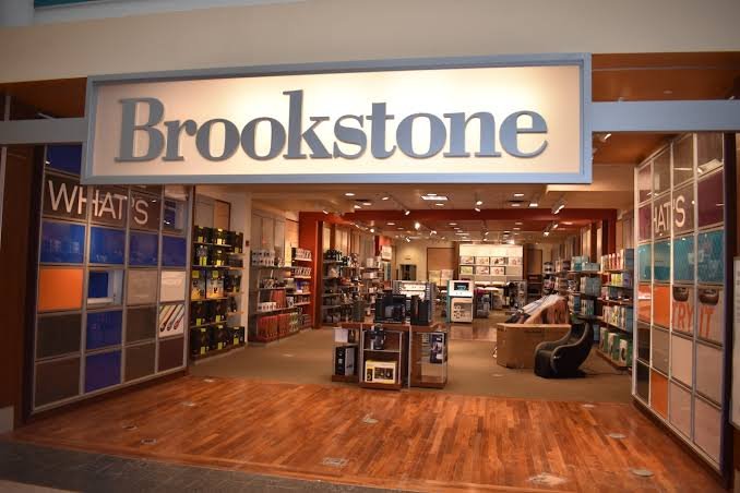 Brookstone in Syracuse NY