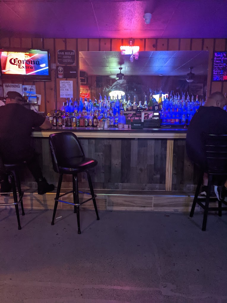 Calcano's Tavern cozy neighborhood bar Syracuse NY