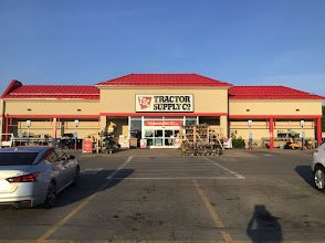 Clay Tractor Supply Co, Liverpool, NY