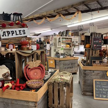 Deer Run Farms Apple Orchard in Lafayette, NY