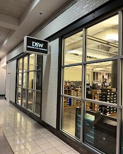 DSW Designer Shoe Warehouse in Syracuse, NY