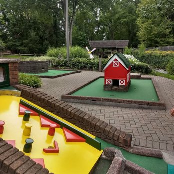 Fairmount Glen Miniature Golf Syracuse NY