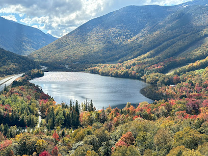 Franconia Notch highway running between soaring mountains