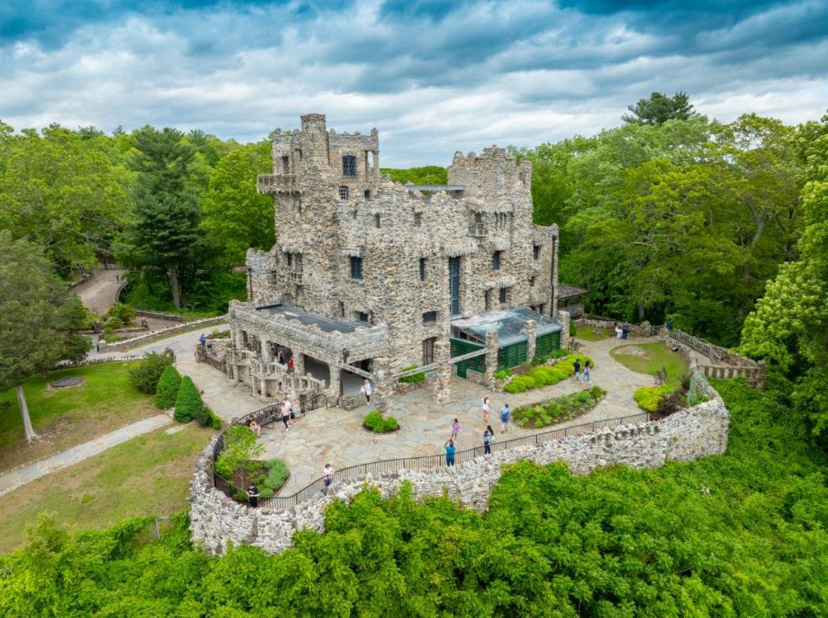 New England Hidden Castles Gillette Hammond