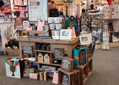 Gretchen's Hallmark Shop Fairport, NY