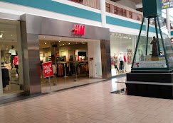 H&M Store Destiny USA Syracuse, NY