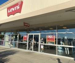 Levi’s Outlet Store in Waterloo, NY