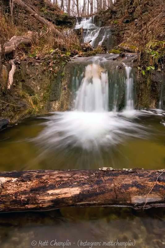Oxbow Falls County Park