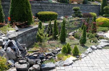 Topiary Gardens structural landscaping solutions in Marcekkus